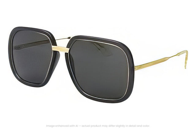 GUCCI GG0905S sunglasses in color 001 — view 1